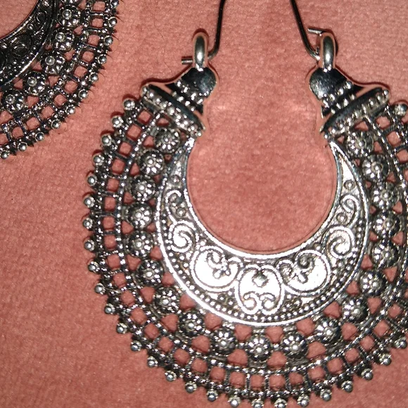 Silver Intricate Filigree Lace Earrings India Huggie Hoops Bohemian Aesthetic - Picture 4 of 9